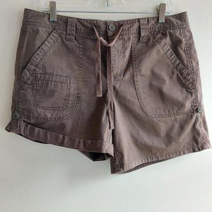 Tommy Hilfiger Size 12 Convertible Leg Shorts NWOT